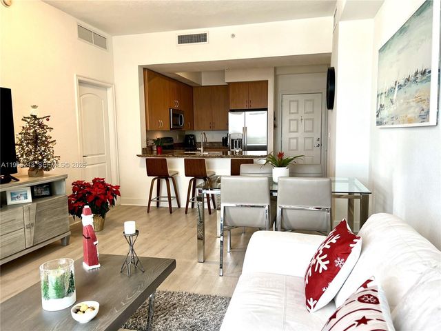 1830 Radius Drive 1203, Hollywood, FL 33020