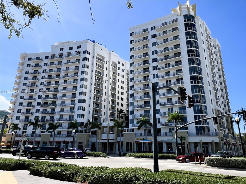 1830 Radius Drive 1203, Hollywood, FL 33020