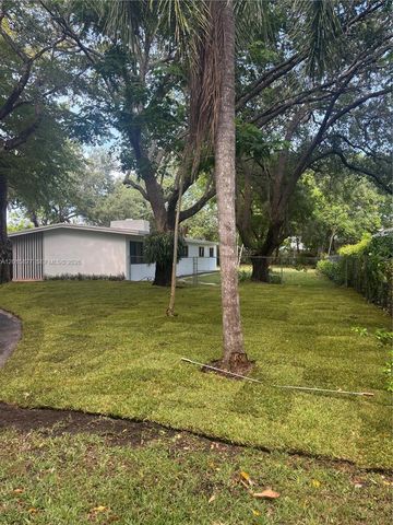 12725 SW 80th Avenue, Pinecrest, FL 33156