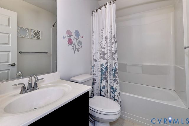 7321 Diascund Creek Pl, New Kent, VA 23124