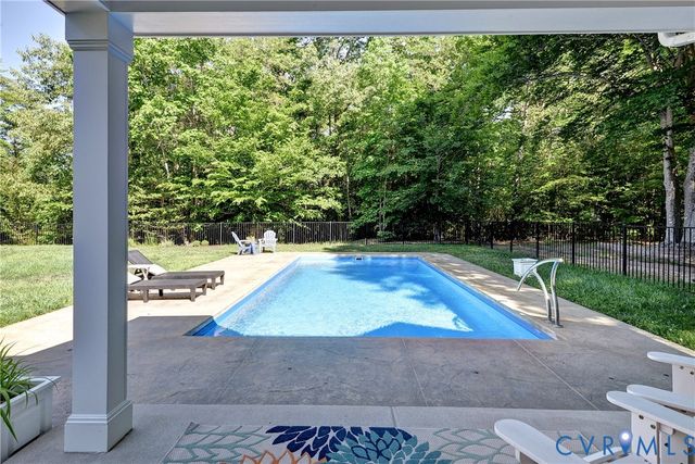 7321 Diascund Creek Pl, New Kent, VA 23124