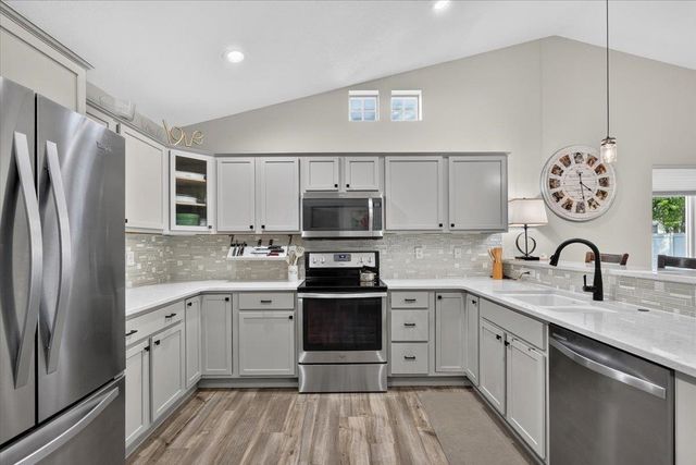13512 E BOONE Ave, Spokane Valley, WA 99216