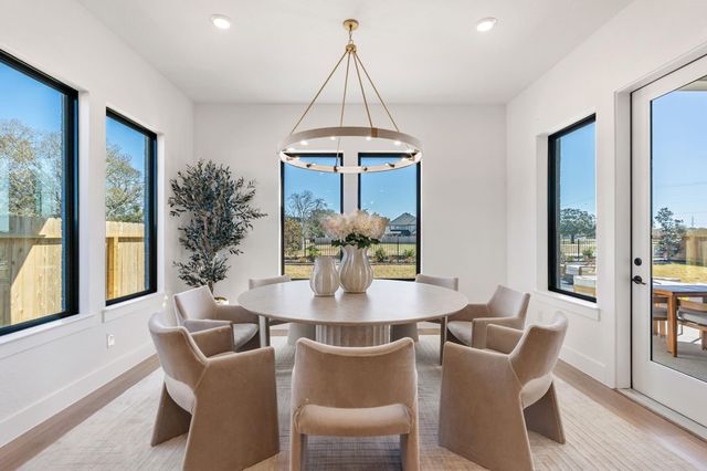 2304 Friendswood Trail, Friendswood, TX 77546