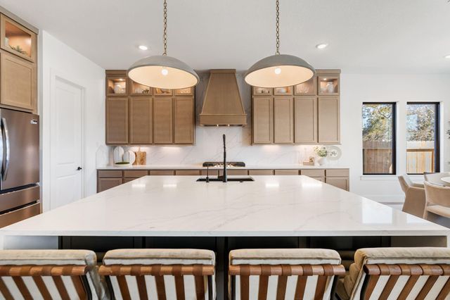 2304 Friendswood Trail, Friendswood, TX 77546