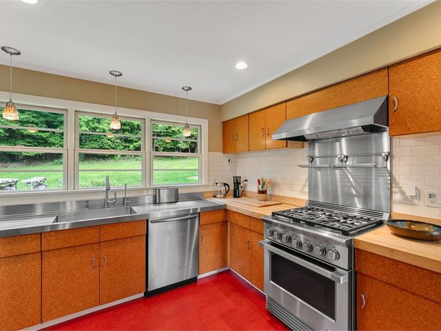 18 Valerie Avenue, Montpelier, VT 05602
