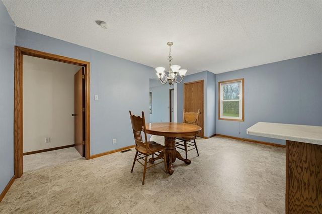 1213 Ervin Road, Eau Claire, WI 54703