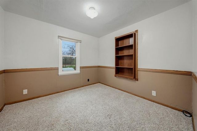1213 Ervin Road, Eau Claire, WI 54703