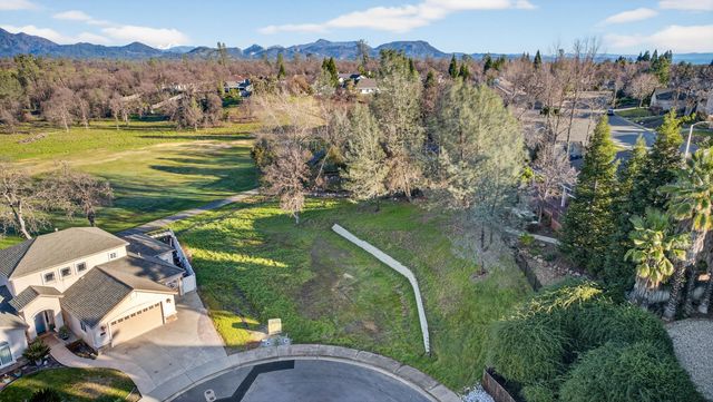 1779 Player Court, Redding, CA 96003