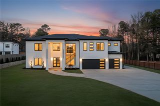 395 Simonton SE Road, Lawrenceville, GA 30045