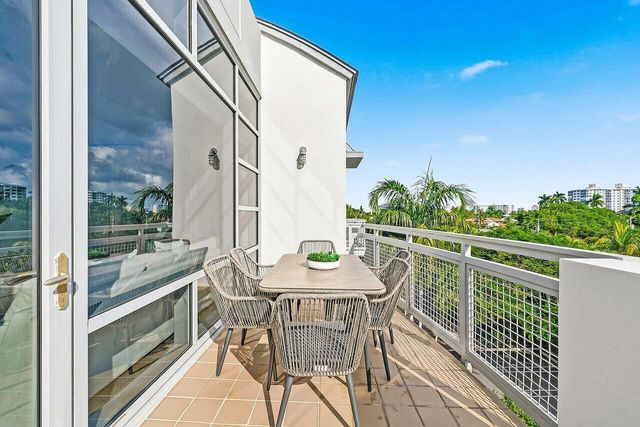 365 SE 6th Avenue 403, Delray Beach, FL 33483