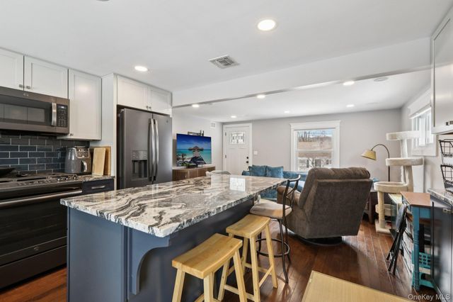 18 Lake Road, Stony Point, NY 10980