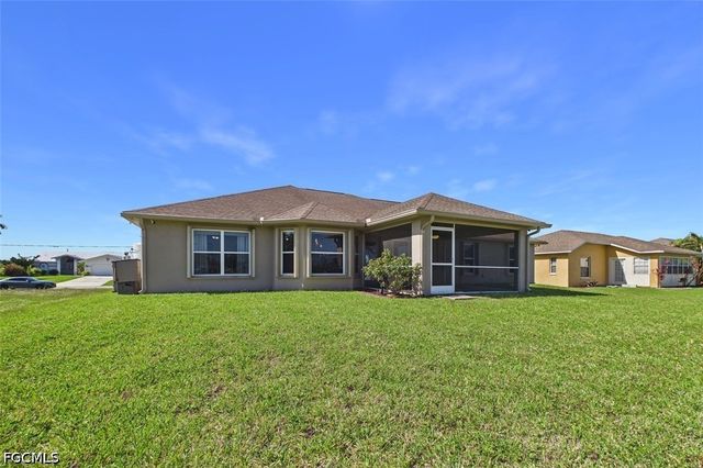 2521 NW 6th TER, Cape Coral, FL 33993