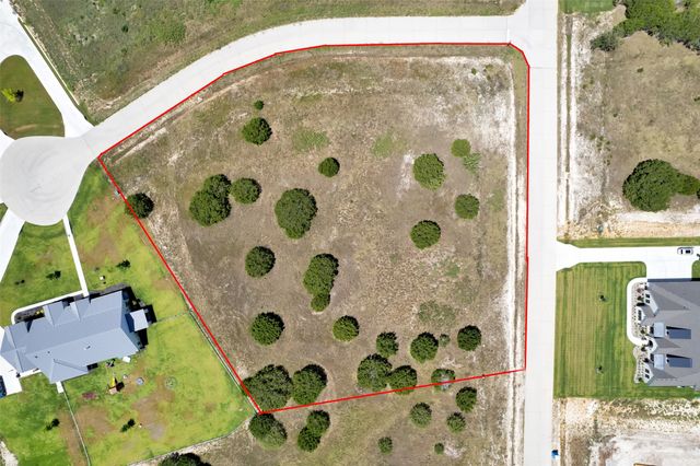 301 Elliott Court, Cresson, TX 76035
