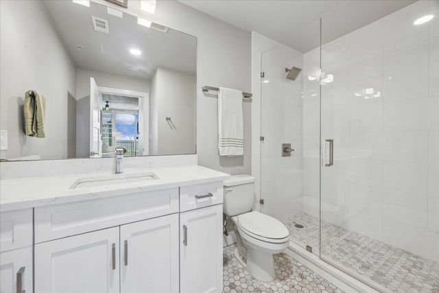 360 Nueces ST 3702, Austin, TX 78701
