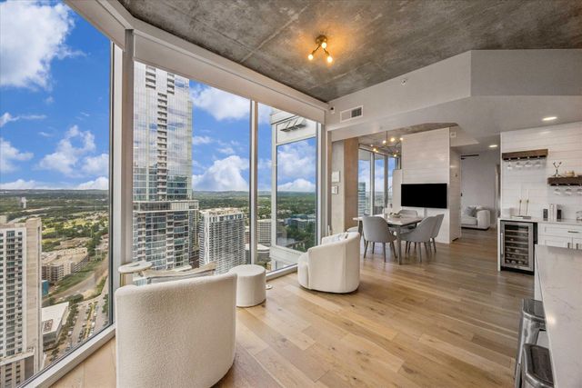 360 Nueces ST 3702, Austin, TX 78701