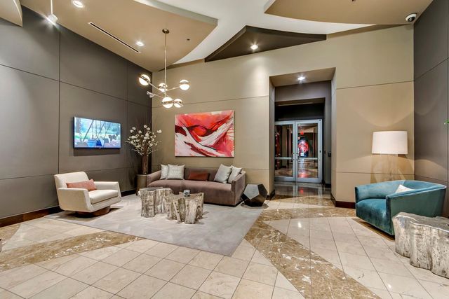 360 Nueces ST 3702, Austin, TX 78701