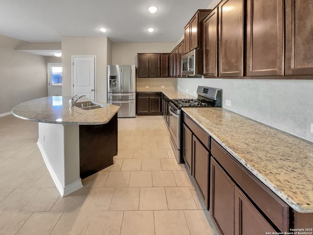 8748 Ironwood, San Antonio, TX 78254