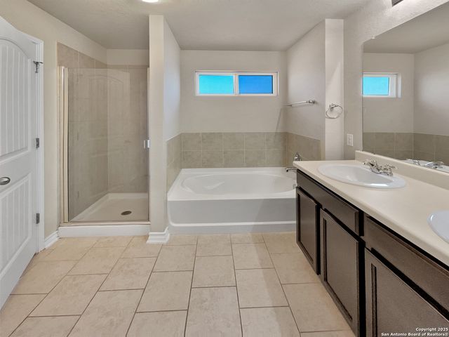 8748 Ironwood, San Antonio, TX 78254