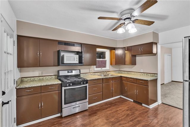 204 Johnston Ave, Hazelwood, PA 15207