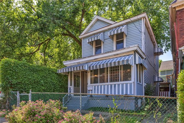 204 Johnston Ave, Hazelwood, PA 15207