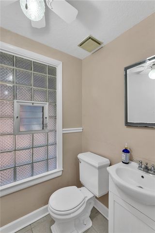 204 Johnston Ave, Hazelwood, PA 15207