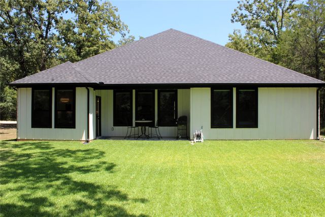 207 Driftwood Drive, Trinidad, TX 75163
