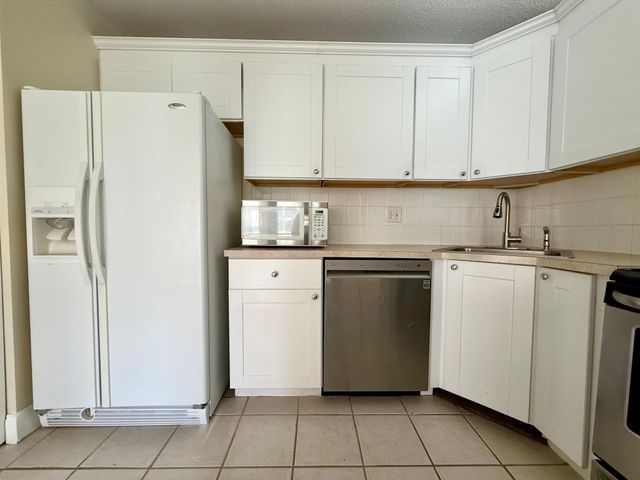 4933 Sable Pine Circle C1, West Palm Beach, FL 33417