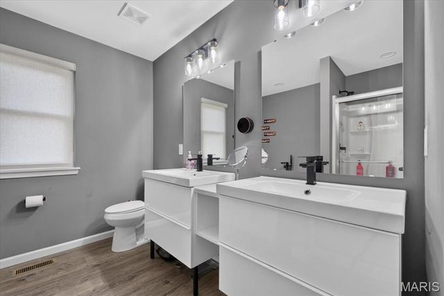 206 Hawksbury Place, O'fallon, MO 63368