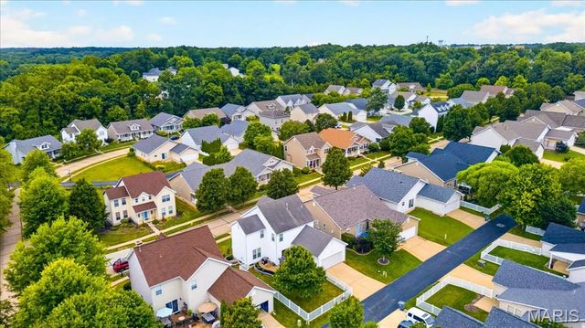 206 Hawksbury Place, O'fallon, MO 63368