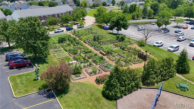 206 Hawksbury Place, O'fallon, MO 63368