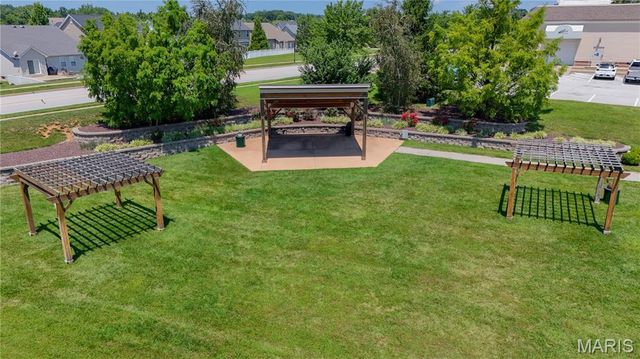 206 Hawksbury Place, O'fallon, MO 63368