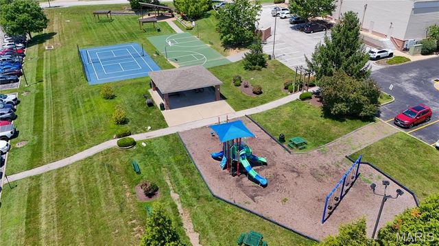206 Hawksbury Place, O'fallon, MO 63368