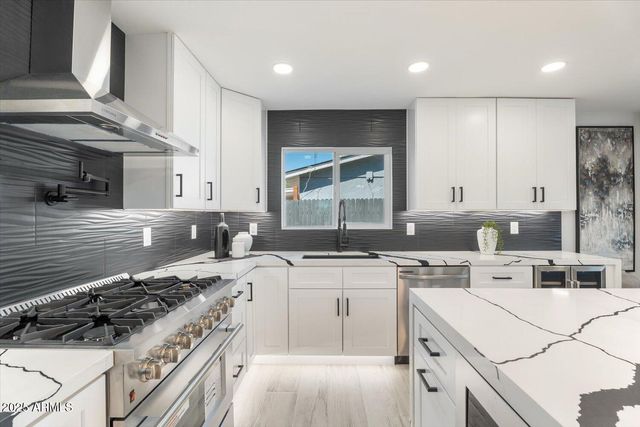 14820 N 35TH Street, Phoenix, AZ 85032