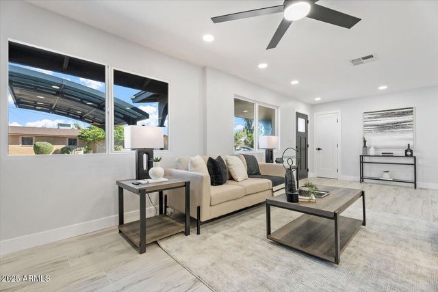 14820 N 35TH Street, Phoenix, AZ 85032