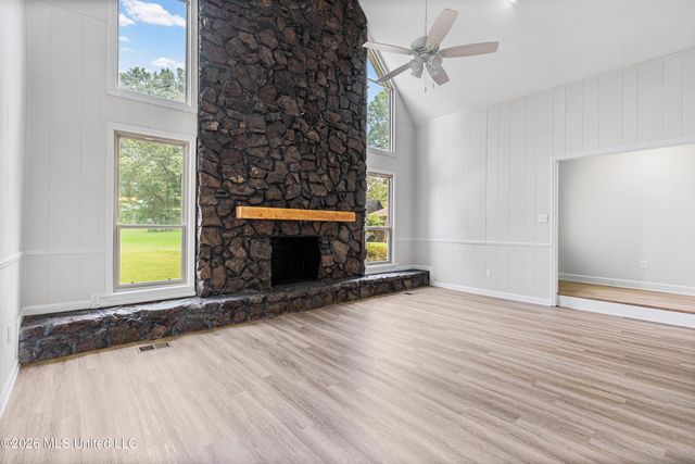 8811 Cypress Cove, Southaven, MS 38671