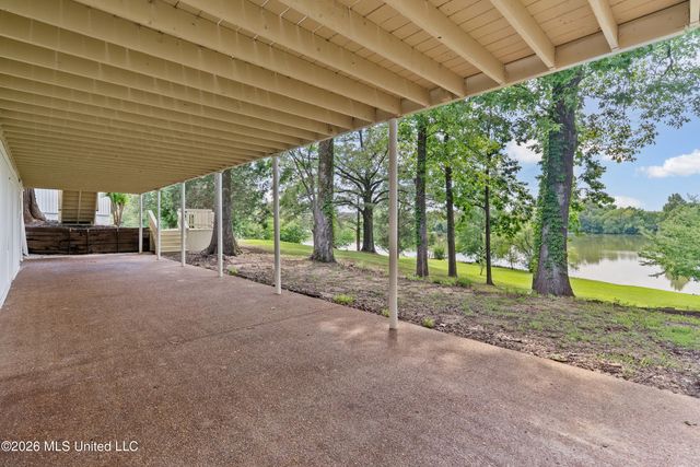 8811 Cypress Cove, Southaven, MS 38671