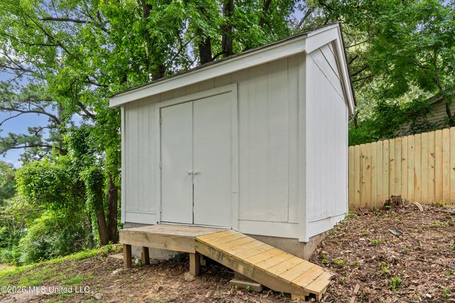 8811 Cypress Cove, Southaven, MS 38671