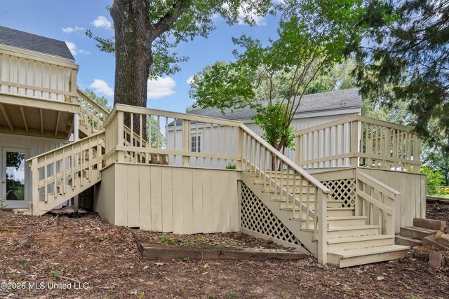 8811 Cypress Cove, Southaven, MS 38671