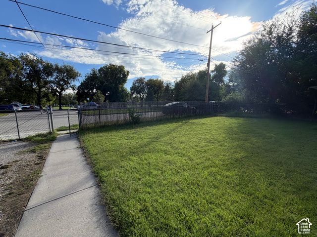 950 W MONTAGUE AVE, Salt Lake City, UT 84104