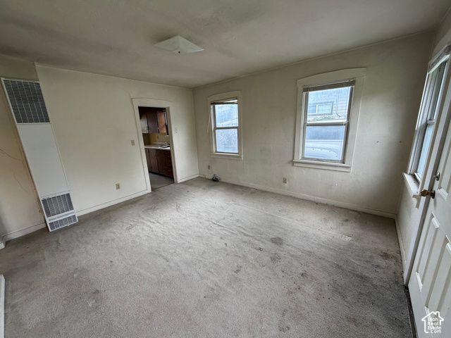 950 W MONTAGUE AVE, Salt Lake City, UT 84104