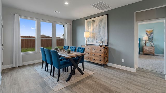 10385 SUNSET SHORE Drive, Grand Prairie, TX 76065