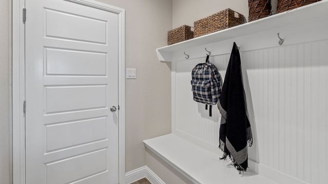 10385 SUNSET SHORE Drive, Grand Prairie, TX 76065