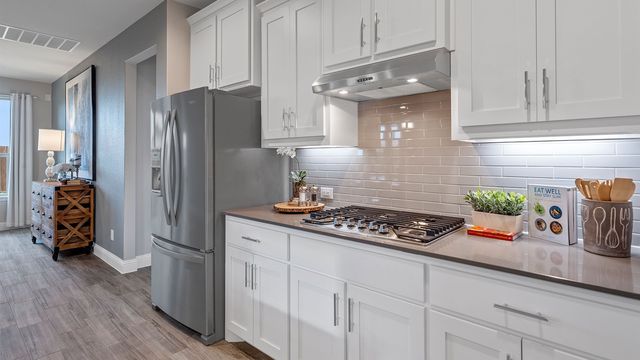 10385 SUNSET SHORE Drive, Grand Prairie, TX 76065