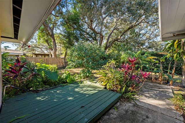 546 FOREST PARKWAY E, Largo, FL 33771