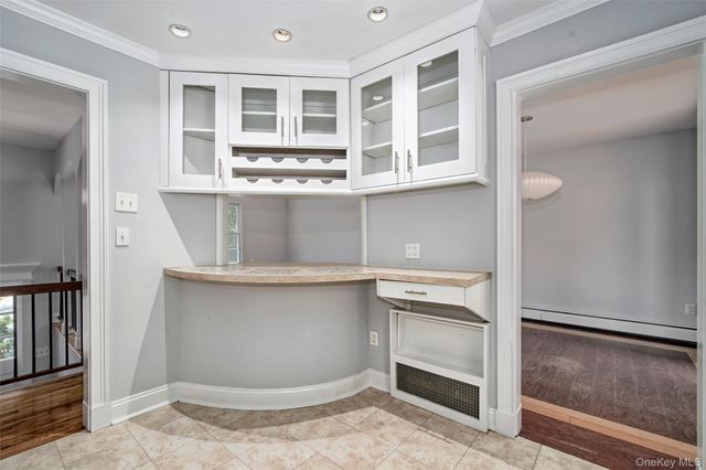 303 Livingston Avenue, Mamaroneck, NY 10543