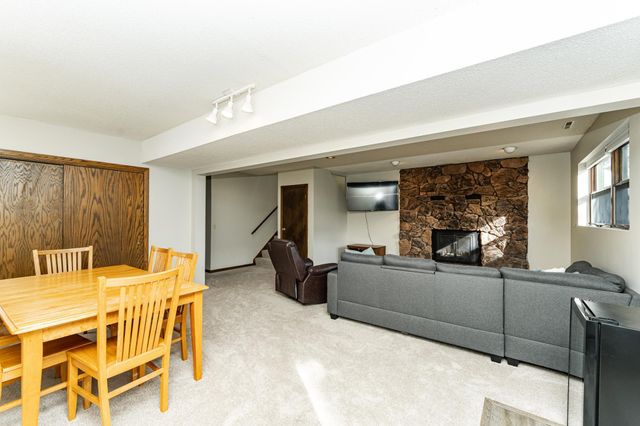 4006 Katie Lane NW, Rochester, MN 55901