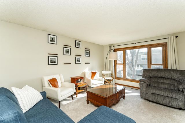 4006 Katie Lane NW, Rochester, MN 55901