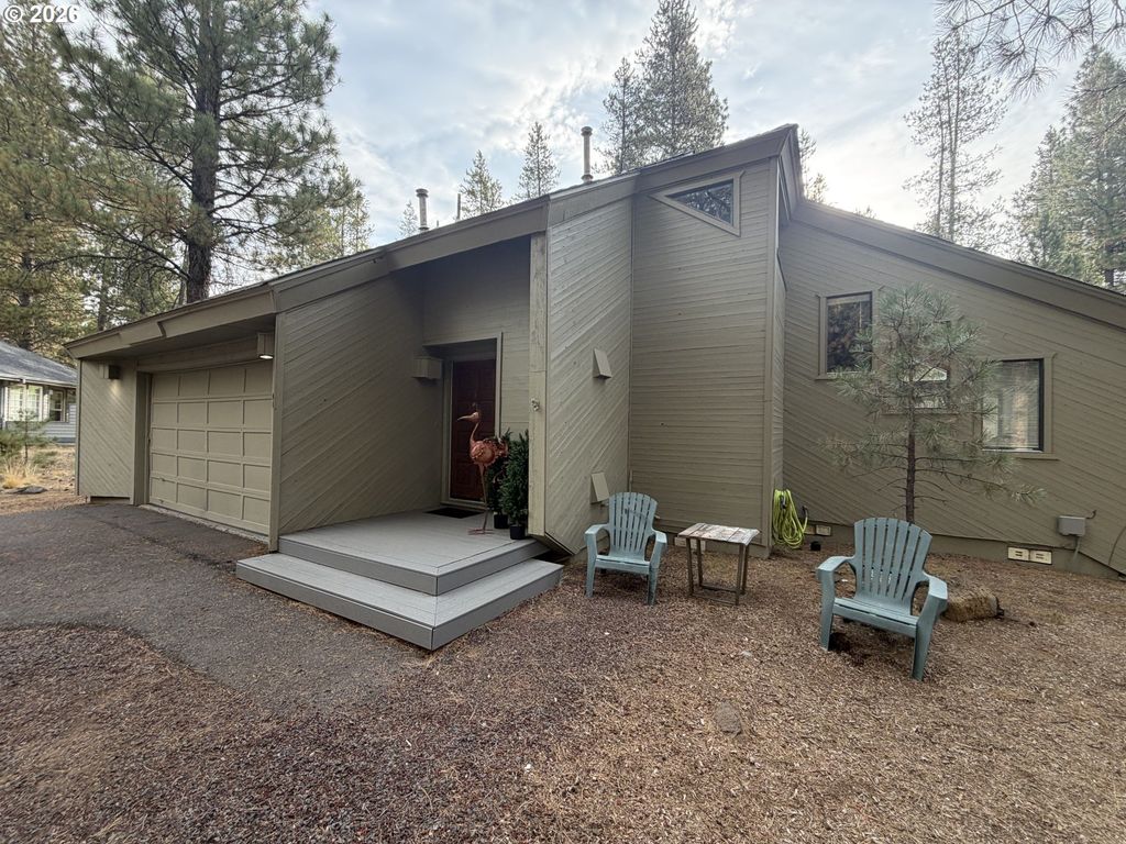 57384 ACACIA Ln 3, Sunriver, OR 97707