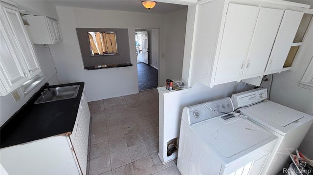 7540 Prospect Avenue, Warren, MI 48091
