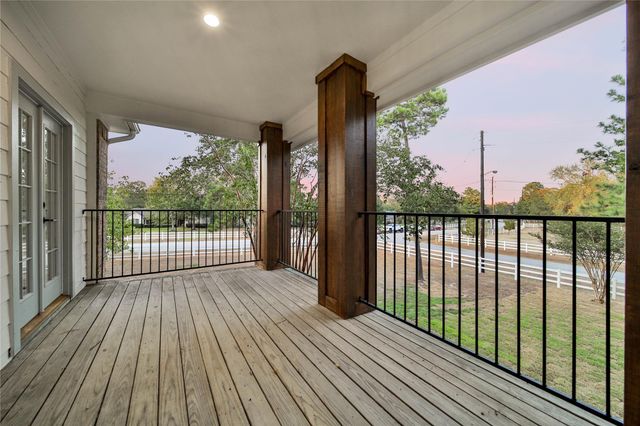 33319 White Oak Court, Magnolia, TX 77354